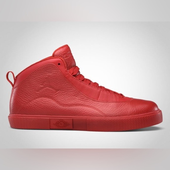 Nike Air Jordan Retro 1 High Red Leather Sneakers Men’s Size 9.5 - Rare Edition - Picture 1 of 10